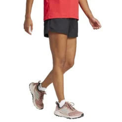 adidasMulti Light Short - Short trail femme