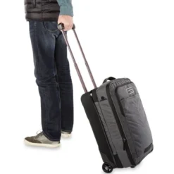 DakineStatus Roller 42L + - Valise
