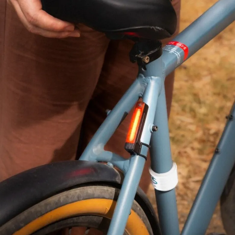 KnogBlinder Pro 700 & Plus Rear - Lampe avant vélo