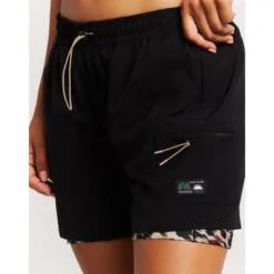 ProtestPrtanise - Short running femme