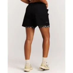 ProtestPrtanise - Short running femme